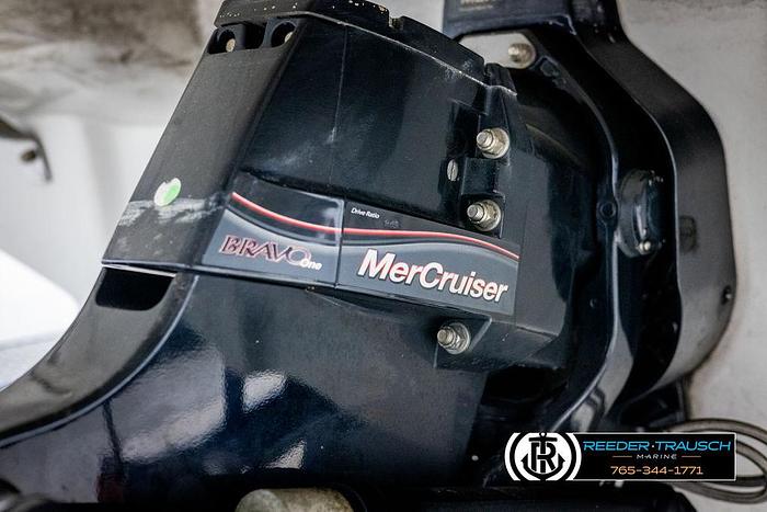 Used 2006 Crownline 230 LS