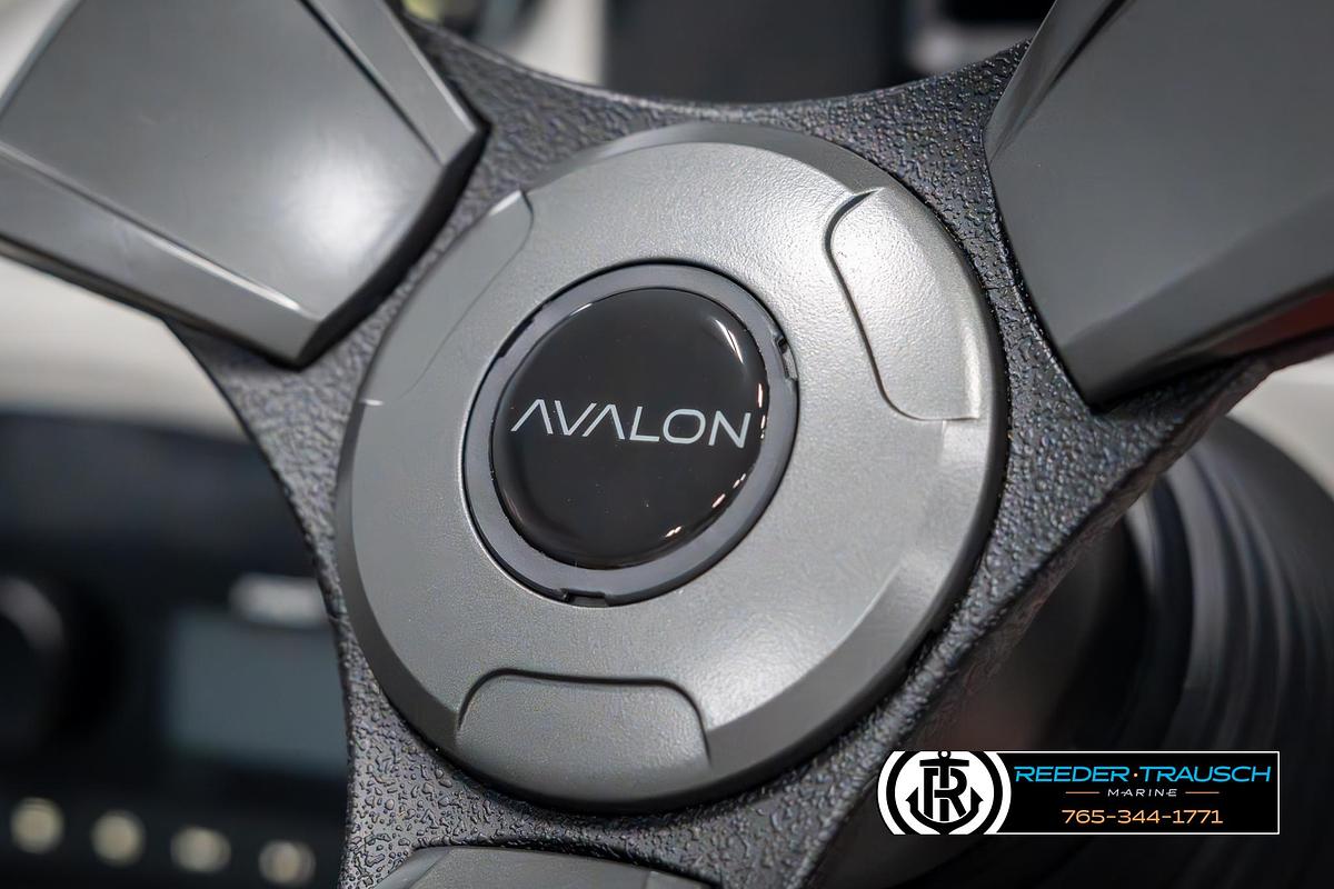 2025 Avalon VEN RF