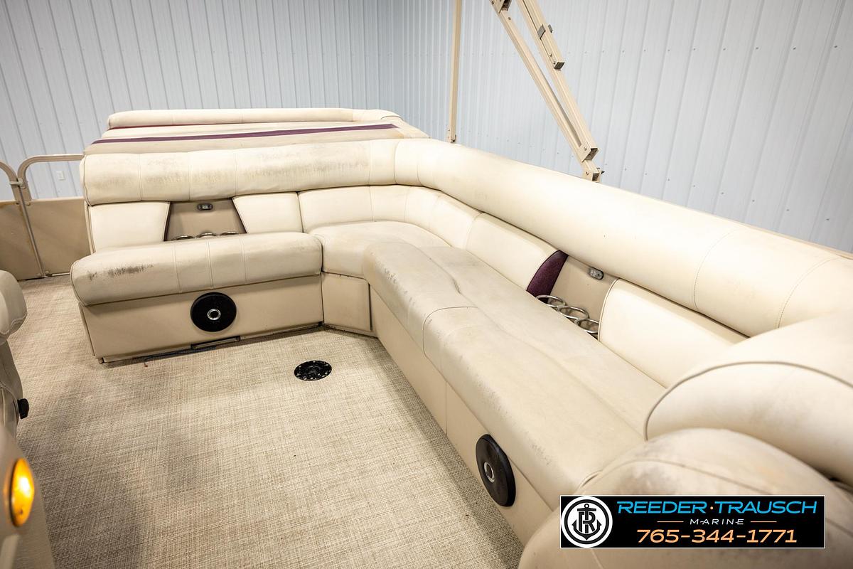 Used 2006 SmokerCraft S-8525
