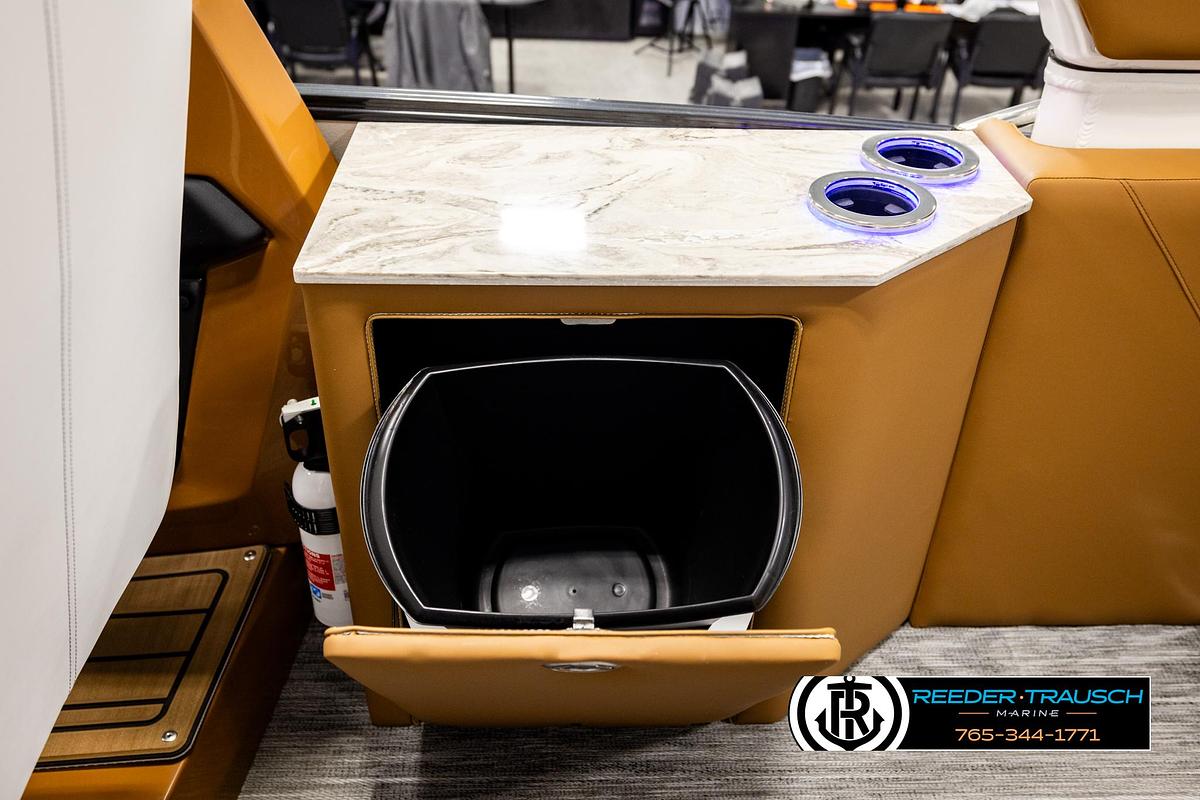 2026 Avalon Excalibur LTD FL