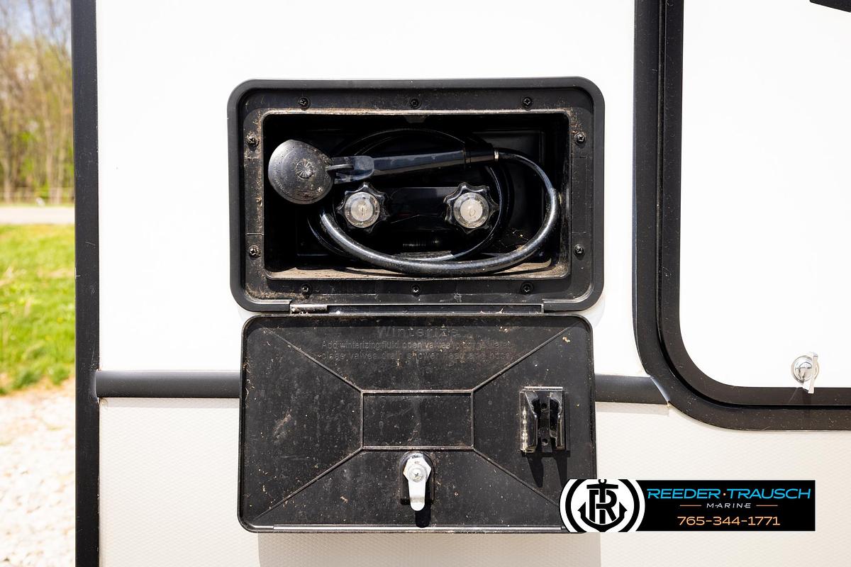 Used 2022 Keystone CG34TSB22