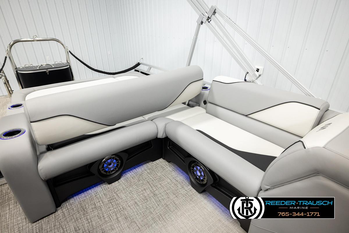 2026 Avalon VEN85 VRB