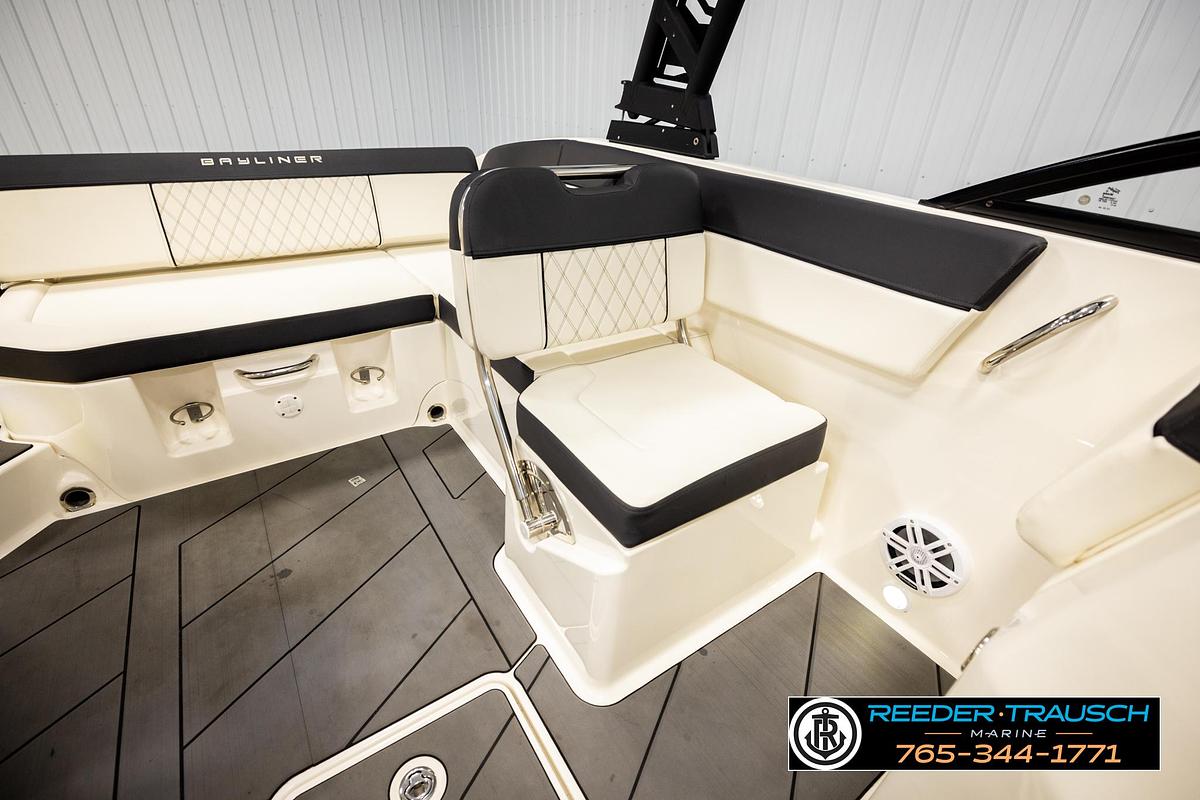 Used 2022 Bayliner DX 2250