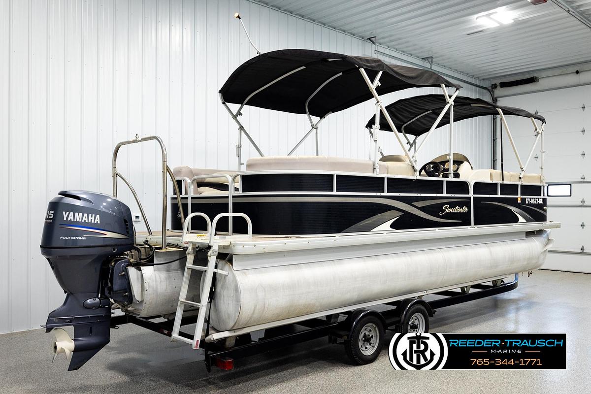 Used 2011 Godfrey SW2486