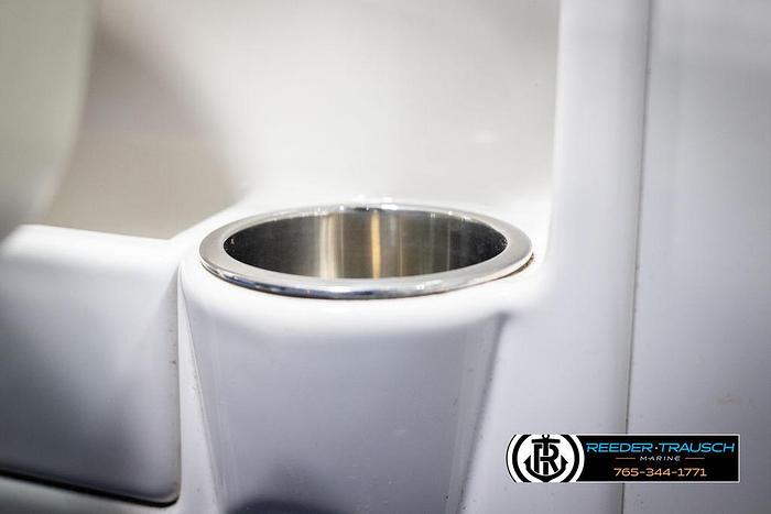 Used 2006 Crownline 230 LS