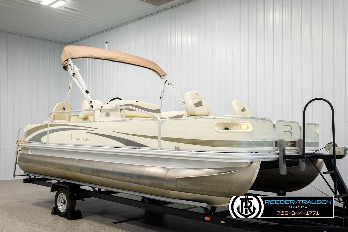 Used 2008 Bennington 2050 FSI