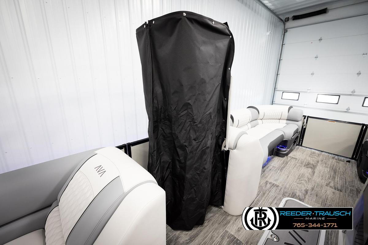 2025 Avalon Excalibur LTD CRB