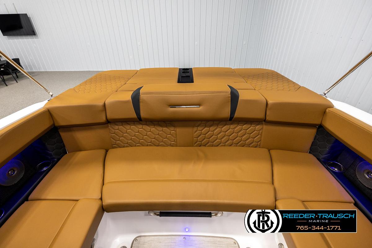 Used 2023 Four Winns H2