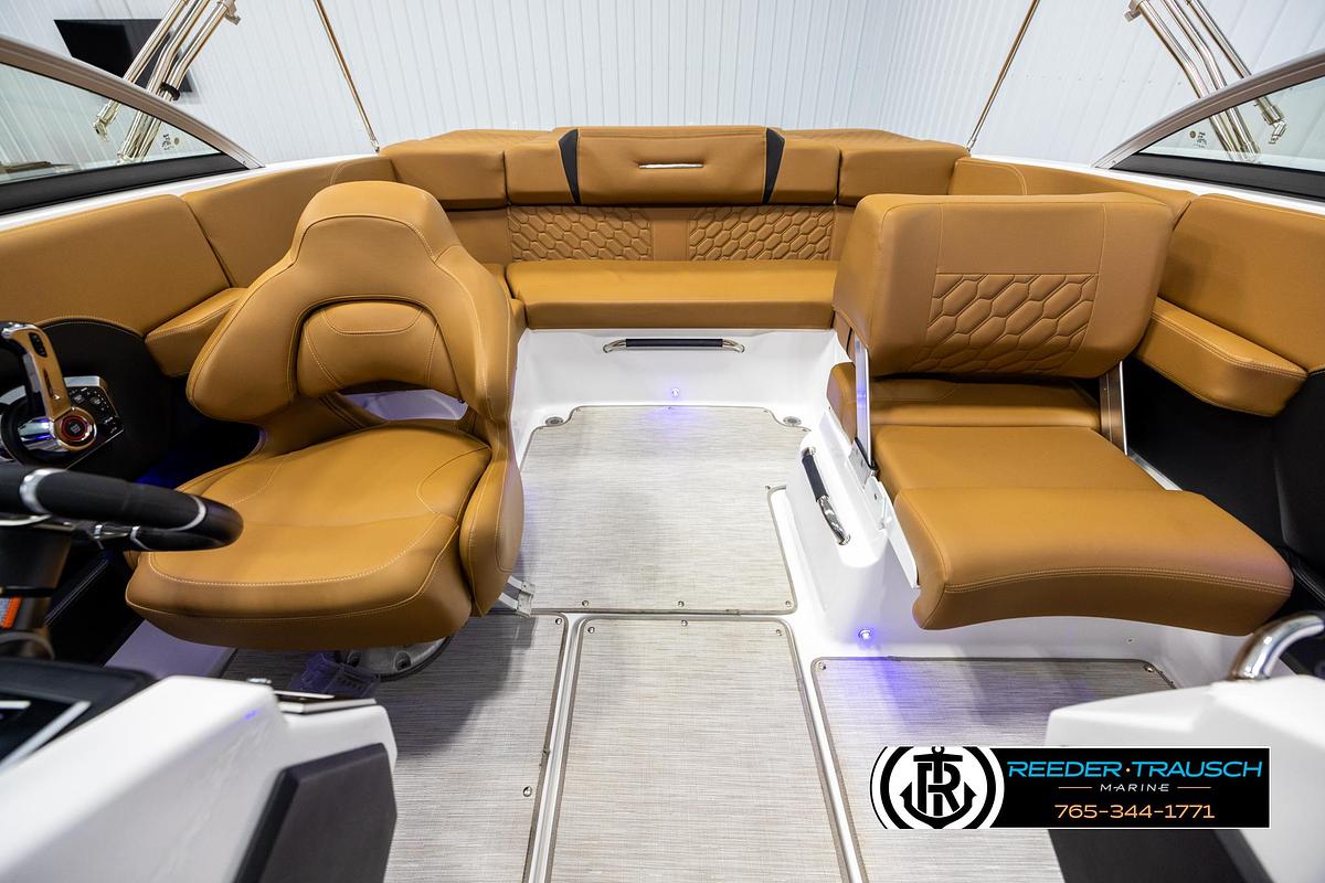 Used 2023 Four Winns H2