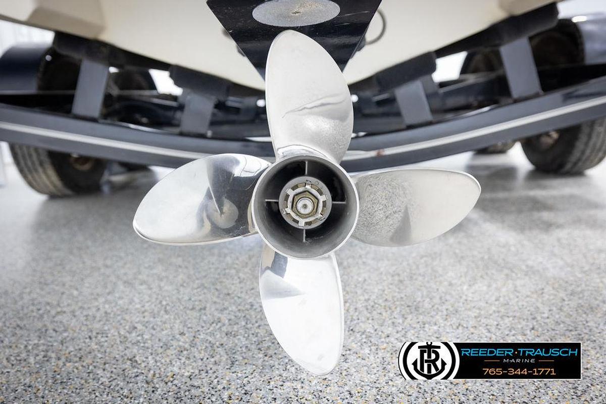 Used 2007 Monterey 234 FS