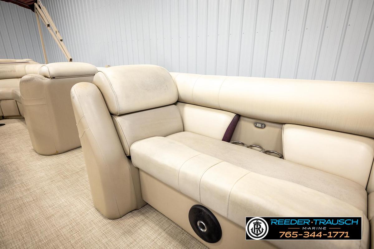 Used 2006 SmokerCraft S-8525
