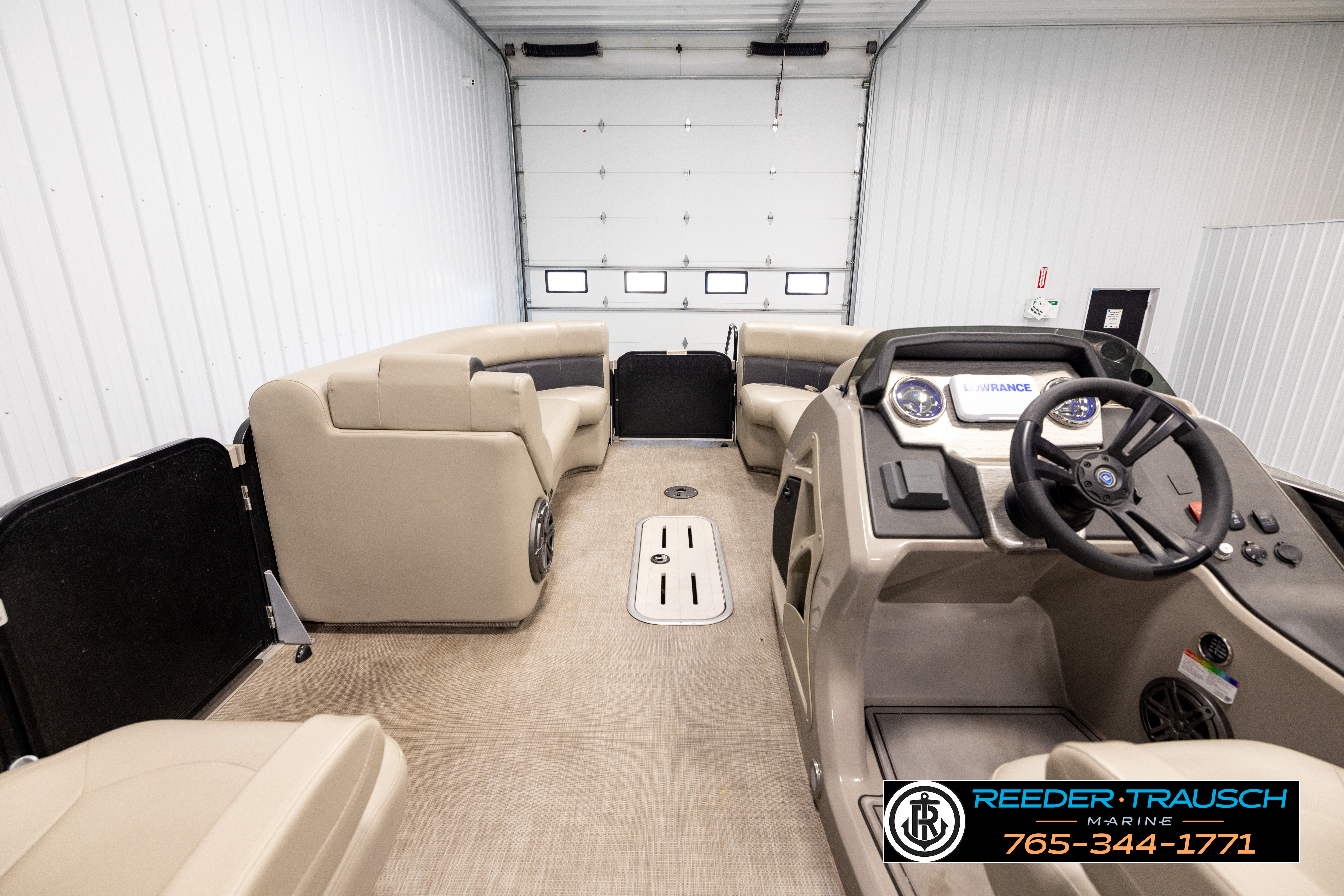 Used 2023 Premier 230 Sunstation RL
