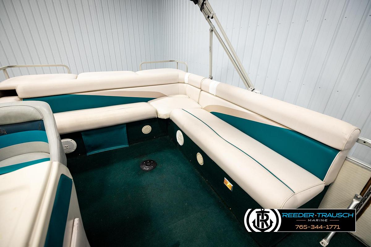 Used 1998 Godfrey SW2423