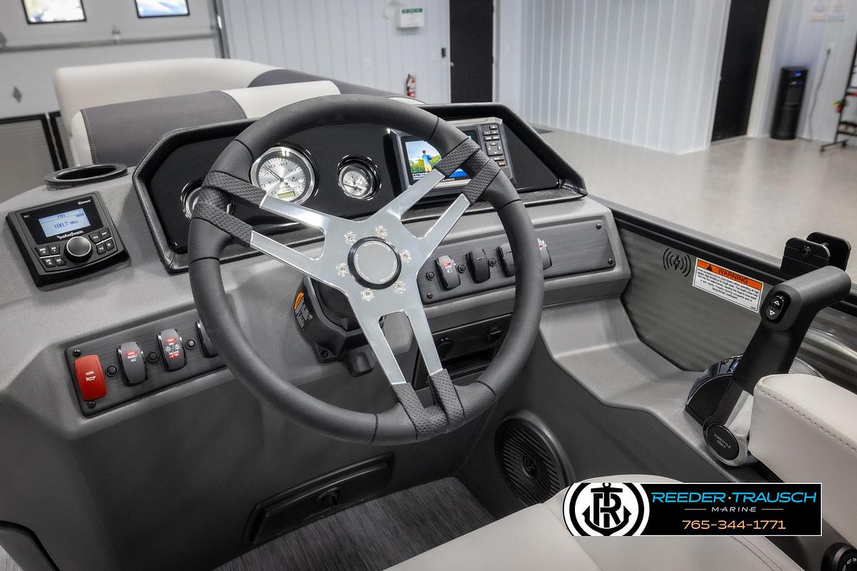 2025 Bennington 22 SSRSE