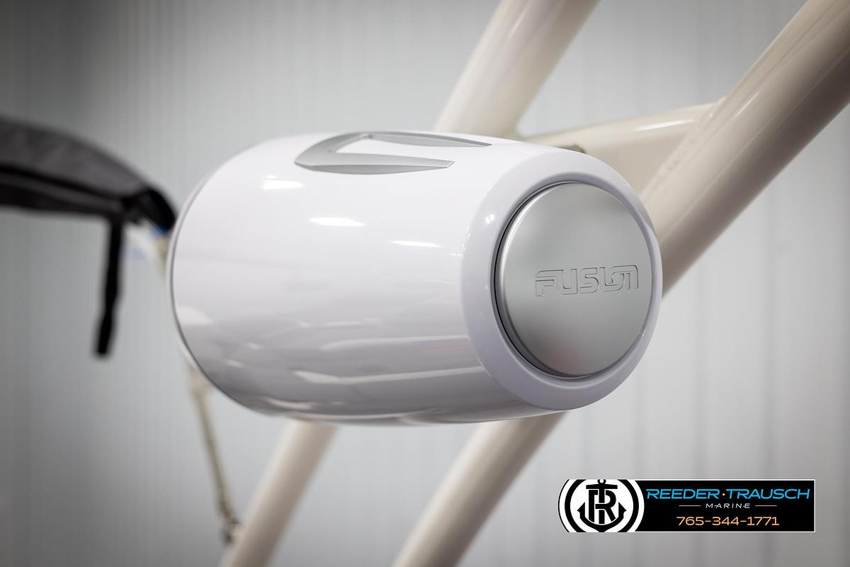 2025 Avalon Excalibur LTD QLW