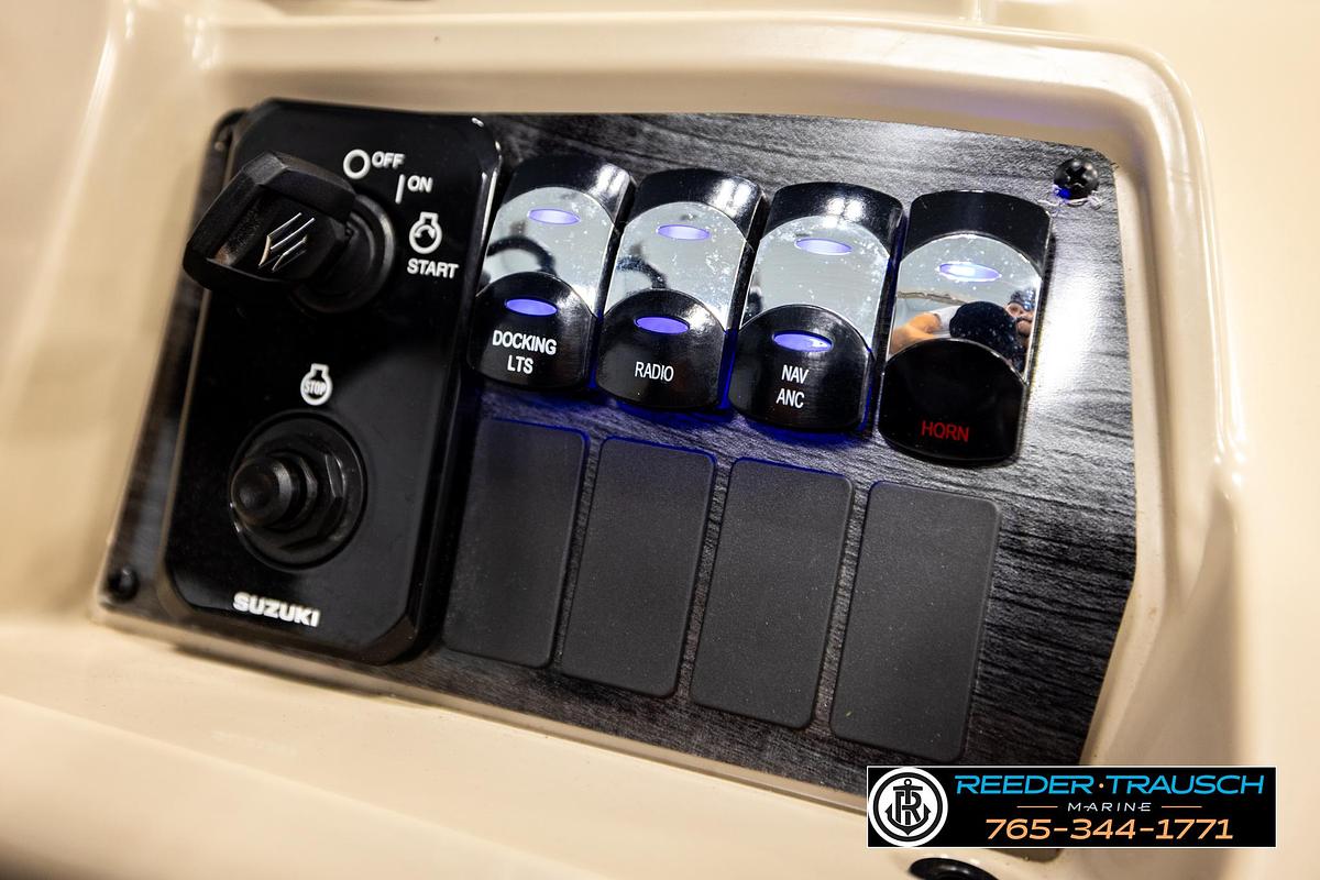 Used 2024 Avalon VLS QL