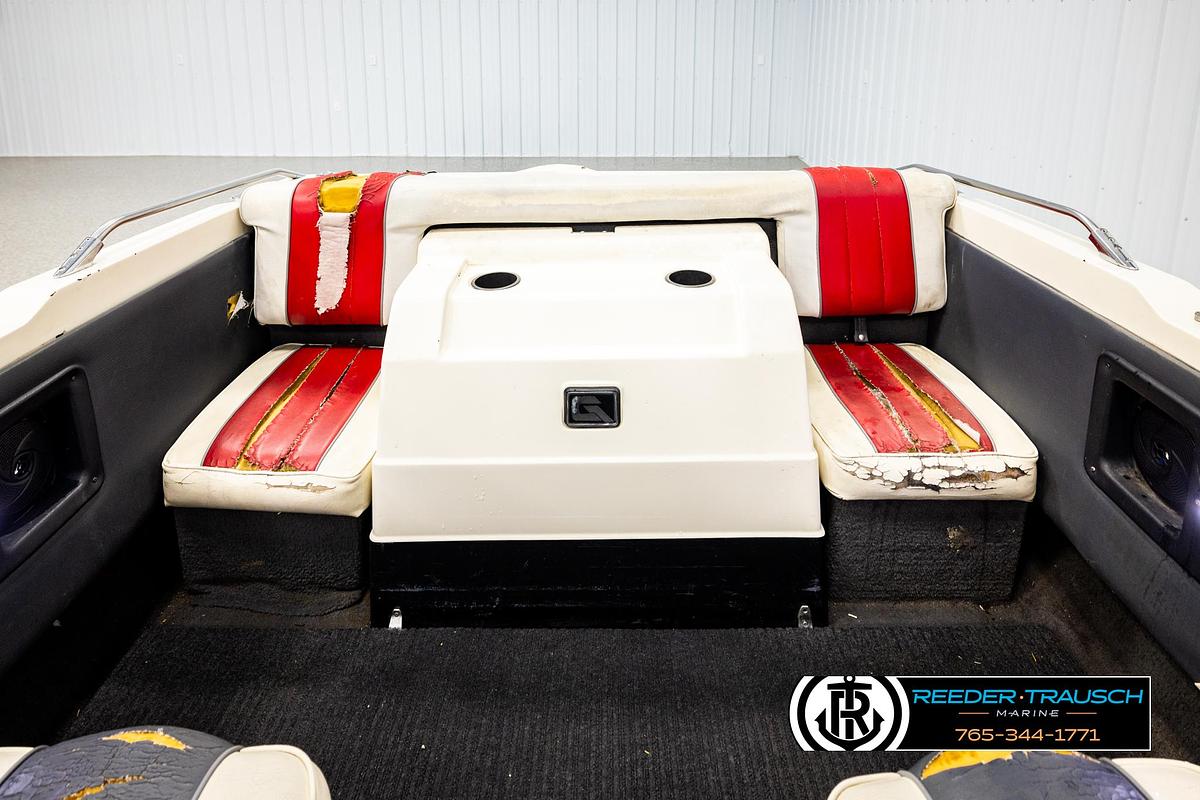 Used 1989 Glastron G175