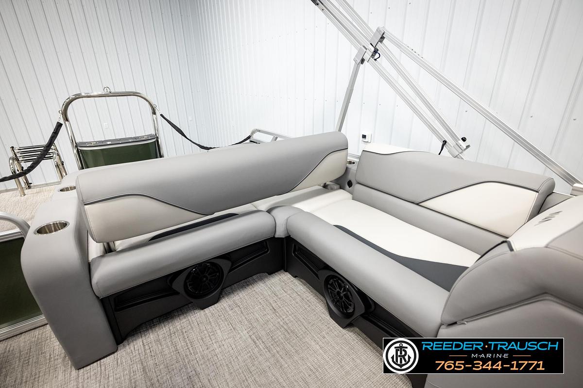 2026 Avalon VEN85 VRB