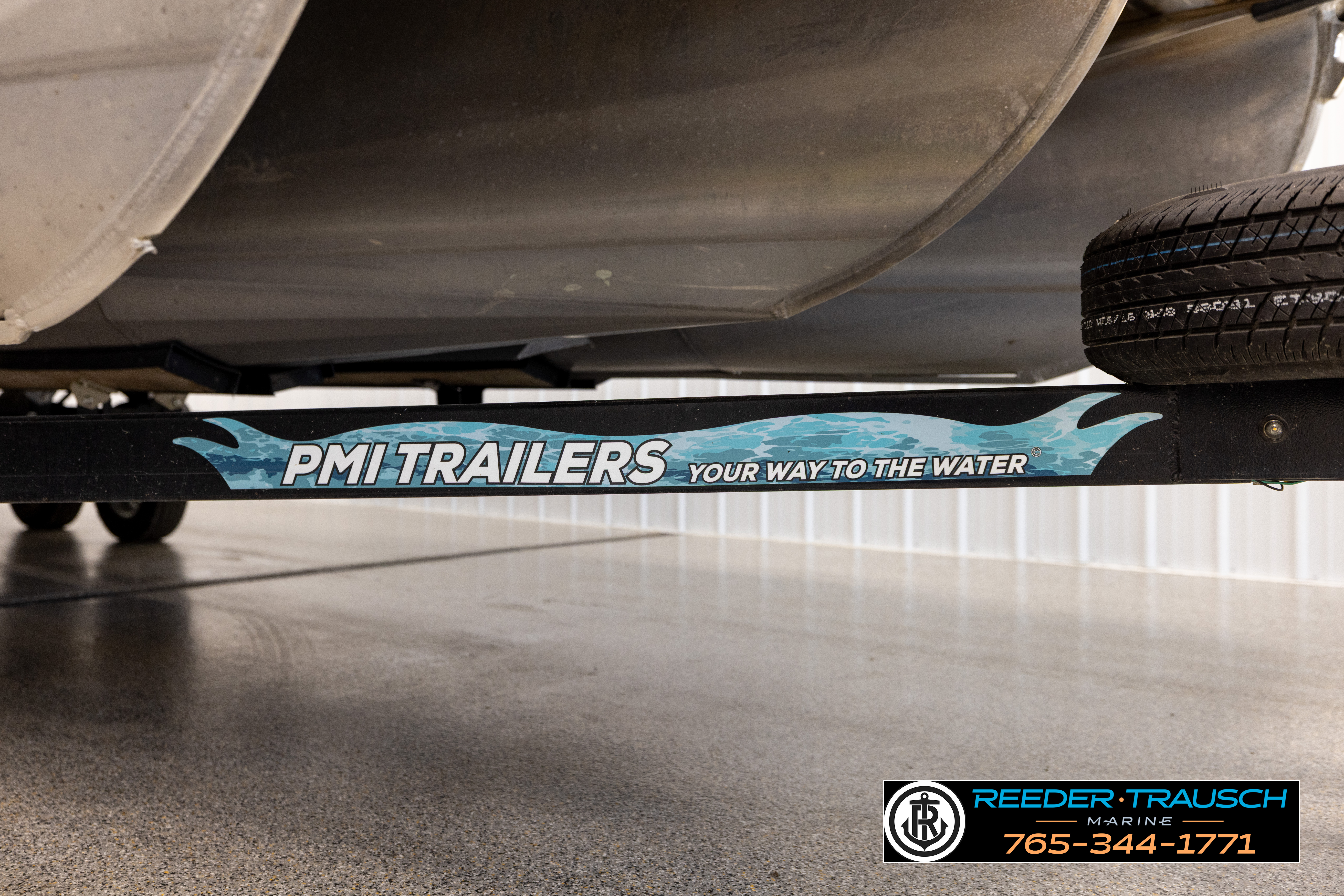 Used 2023 Premier 230 Sunstation RL