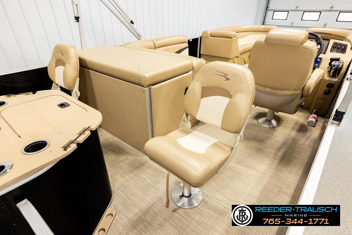 Used 2018 Bennington SX RF