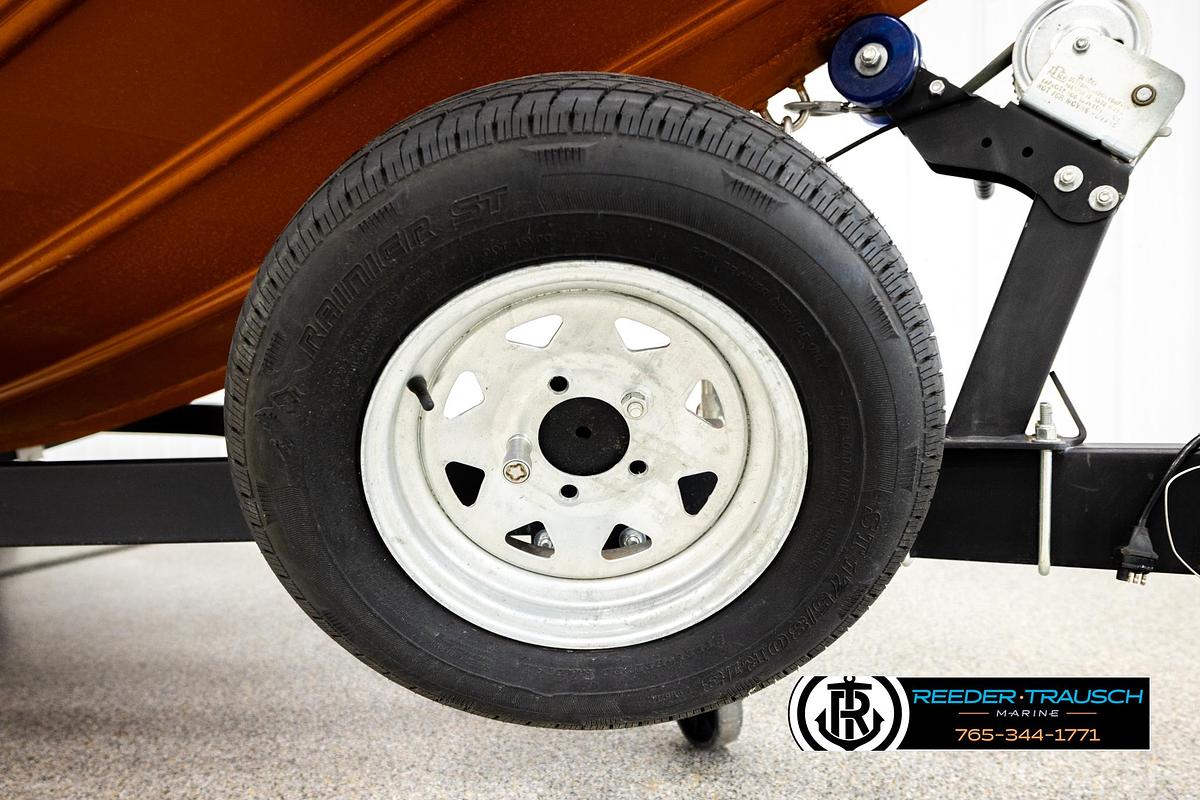 Used 2022 Lowe Stinger 178