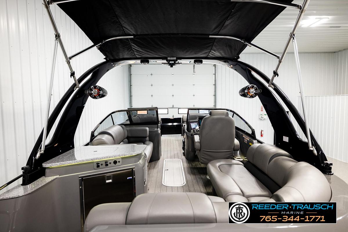 Used 2021 Avalon Excalibur