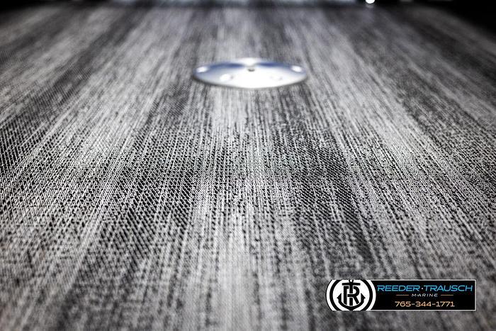 2025 Bennington 21 SSBSE