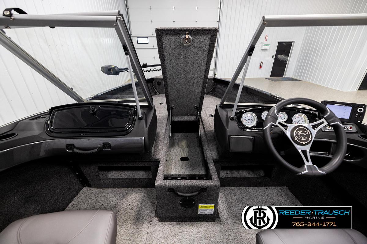 Used 2023 Crestliner 1750 FishHawk