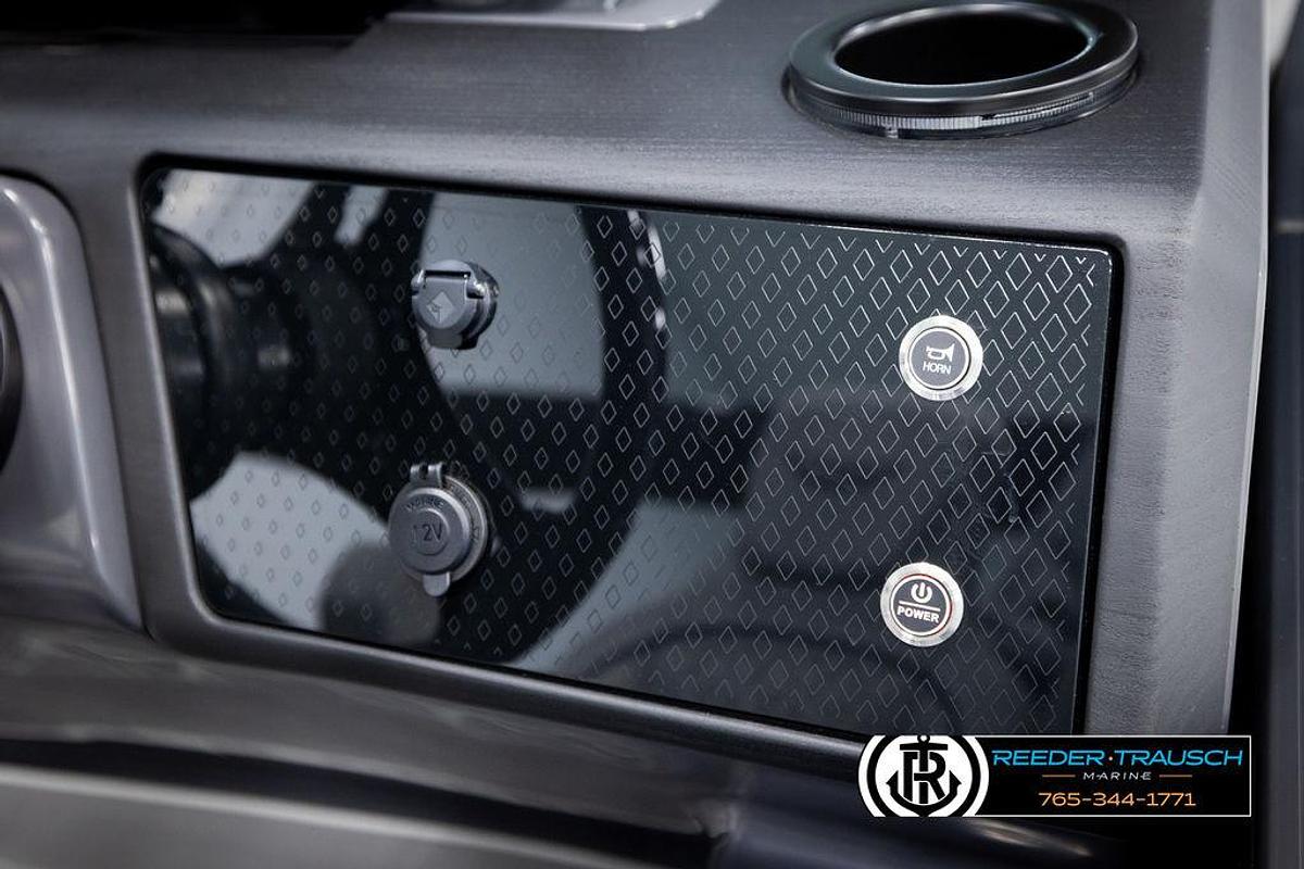 2025 Bennington 22 MFBSE