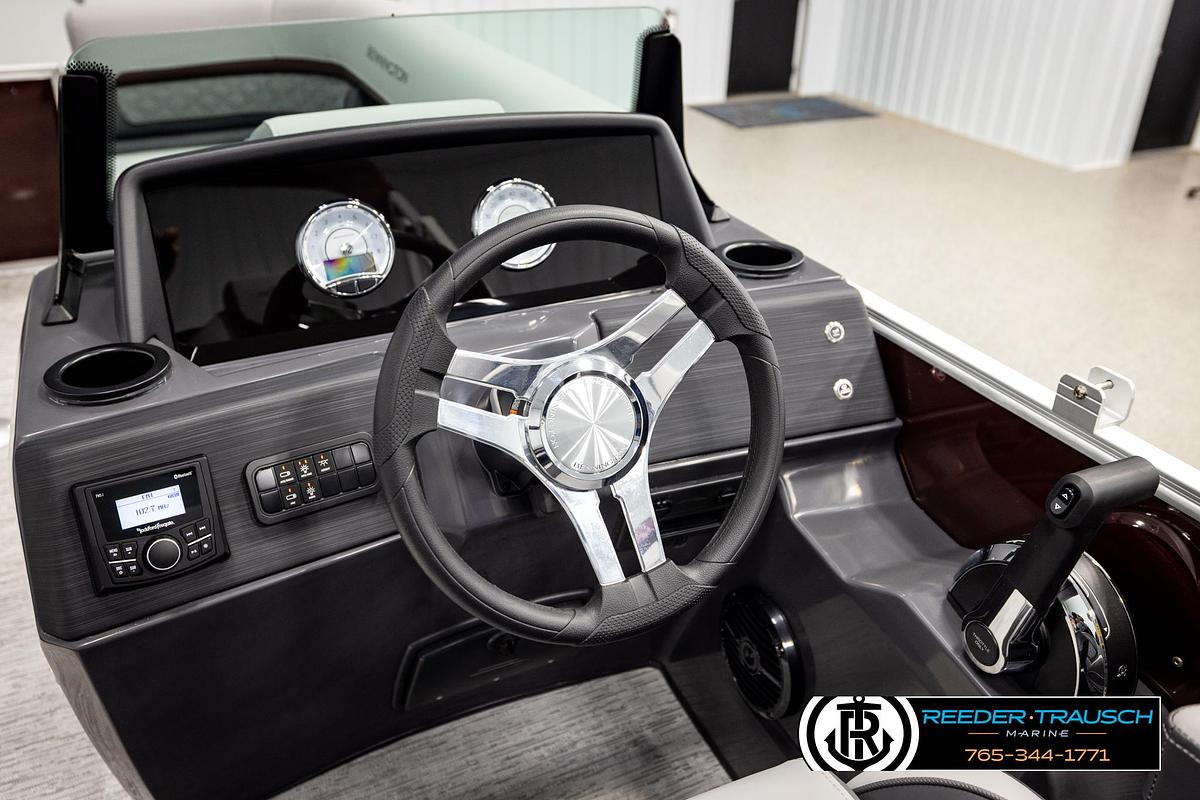2026 Bennington S20 Luxe