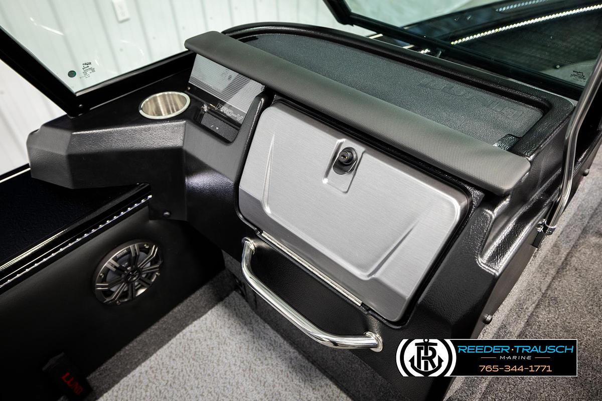 2026 Lund 1975 Pro V Sport