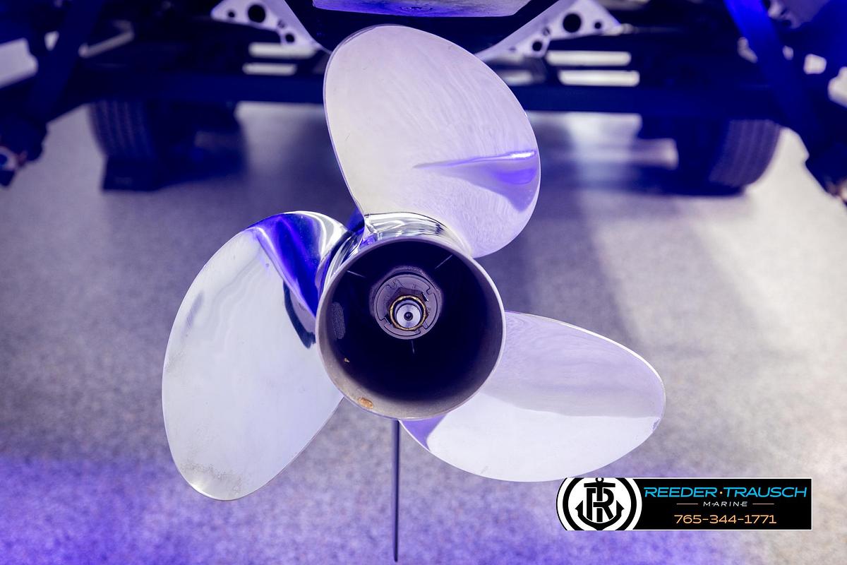 Used 2023 Barletta 21 UC