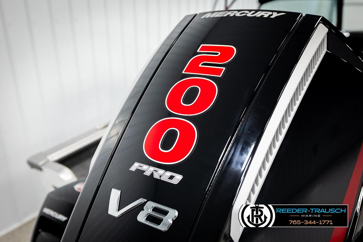 2026 Lund 2075 Impact XS