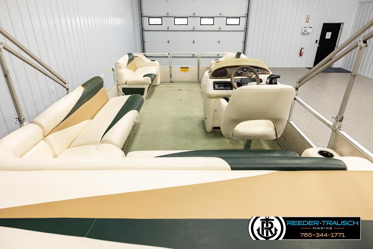 Used 2003 Godfrey Sweetwater 60