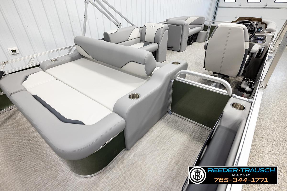 2026 Avalon VEN85 VRB