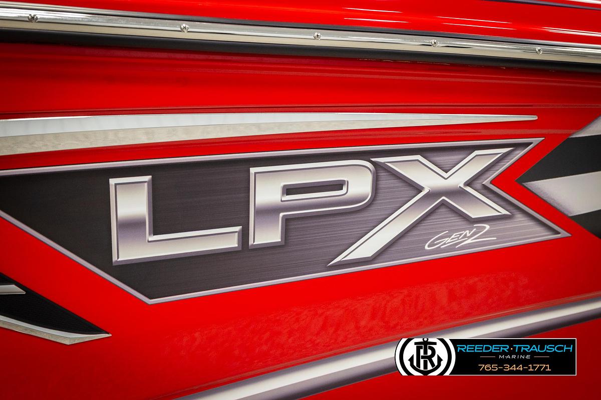 Used 2022 Crownline 220 LPX