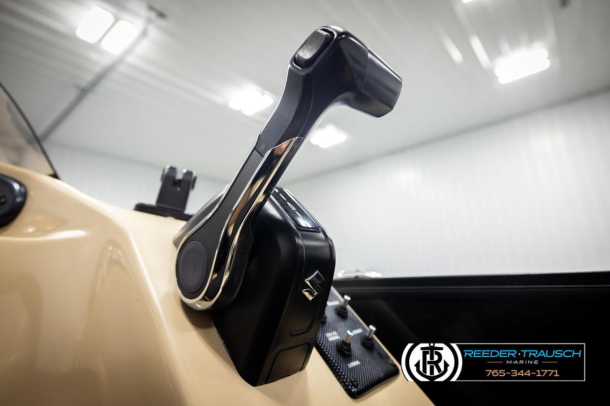 Used 2019 Bentley 243 Navigator