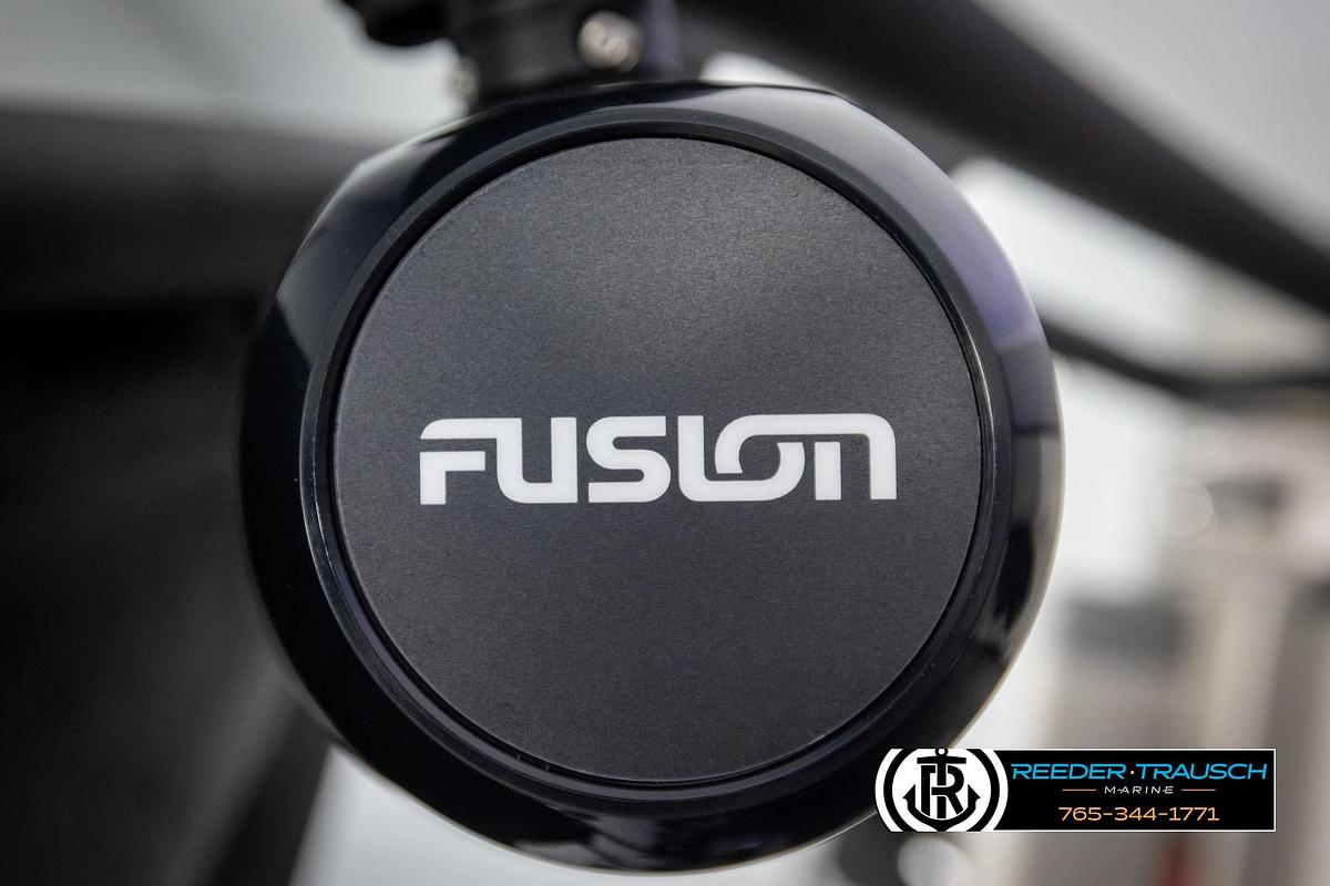 2025 Avalon Excalibur LTD CRB