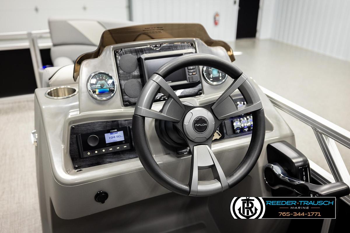 2026 Avalon VEN85 VRB