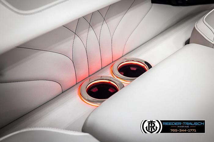 2025 Avalon Excalibur VRBW