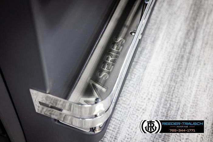 2025 Bennington MFBSE