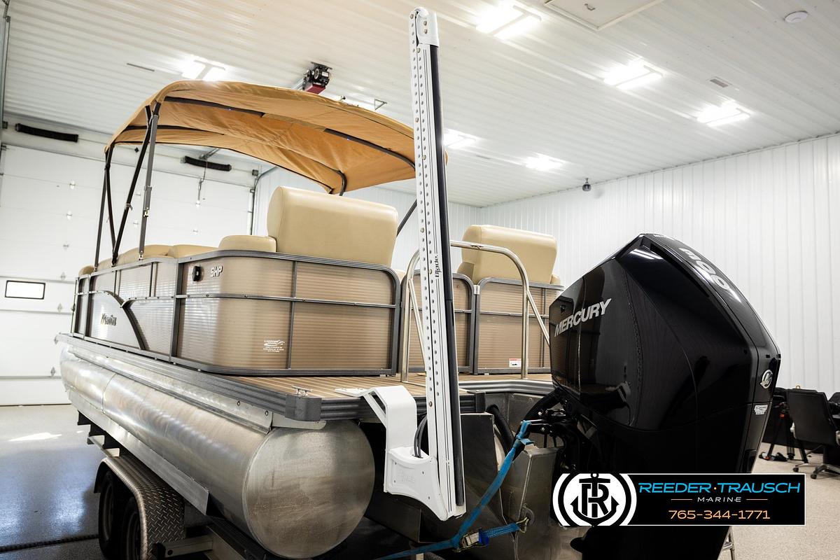 Used 2017 Manitou Oasis SHP