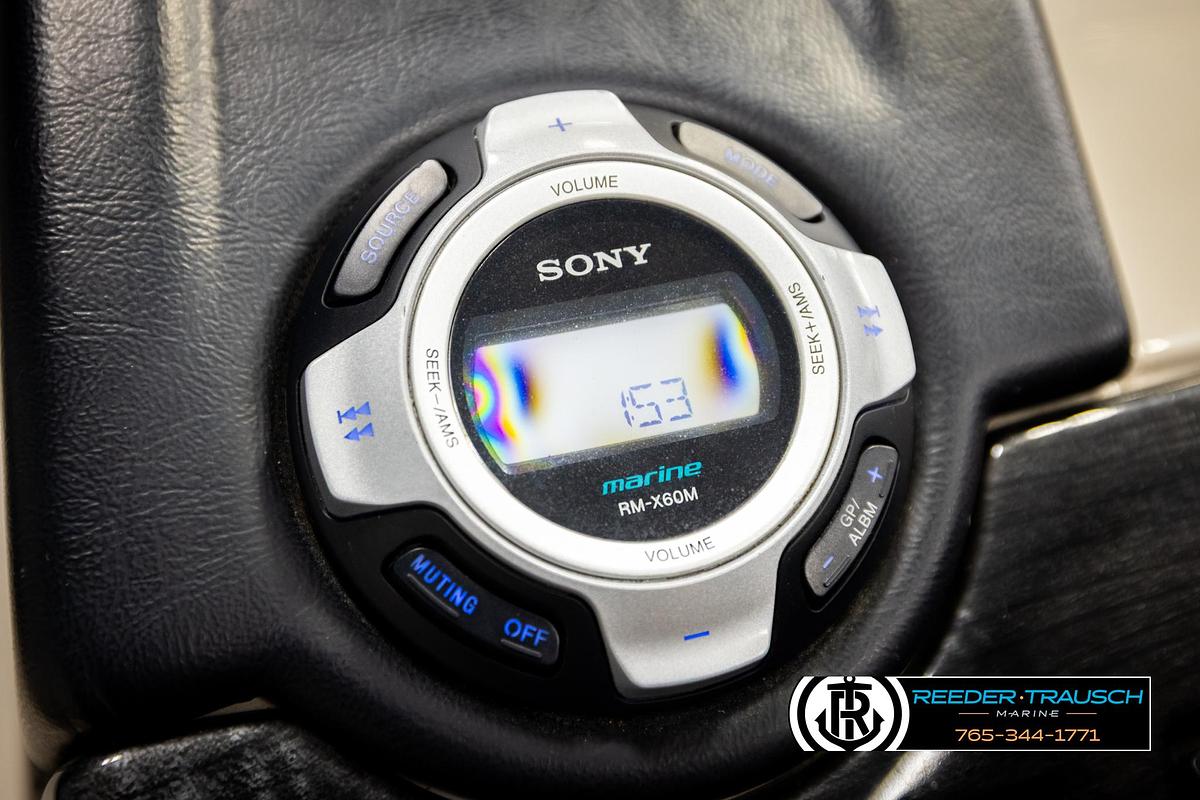 Used 2015 Bennington 2575 RCWL