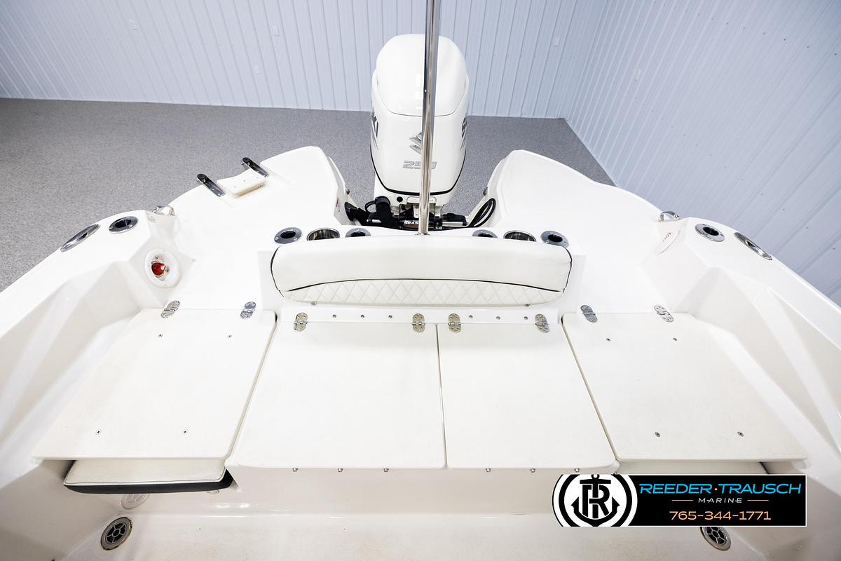 Used 2020 Stingray 236 CC