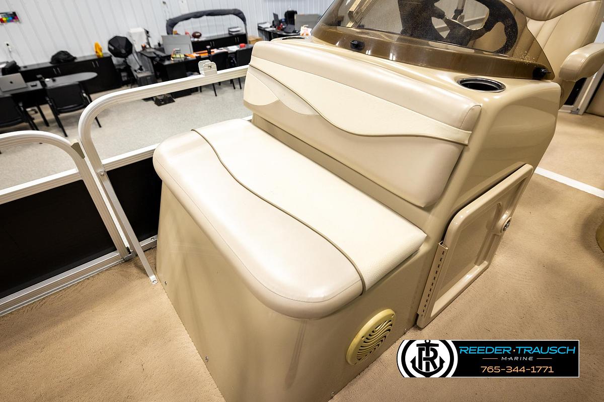 Used 2011 Bennington 22 SFI