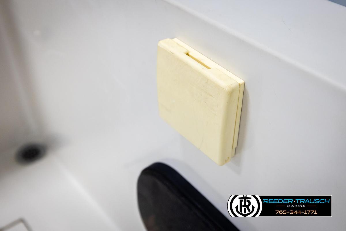 Used 1987 Wellcraft Antigua