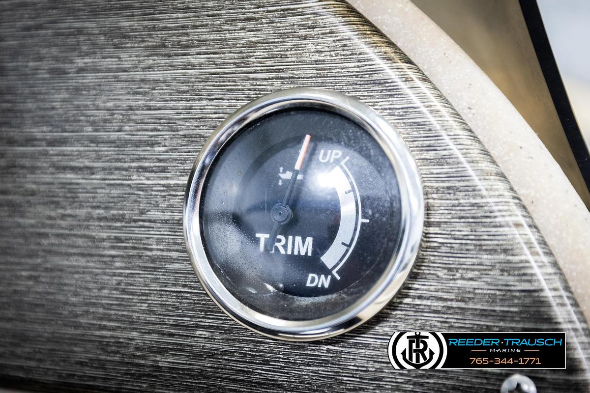 Used 2012 Avalon 1670 JR FRE