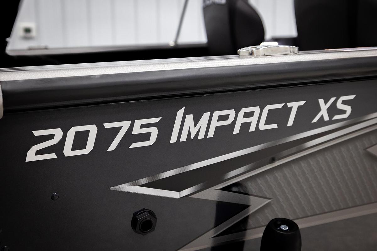 2026 Lund 2075 Impact XS