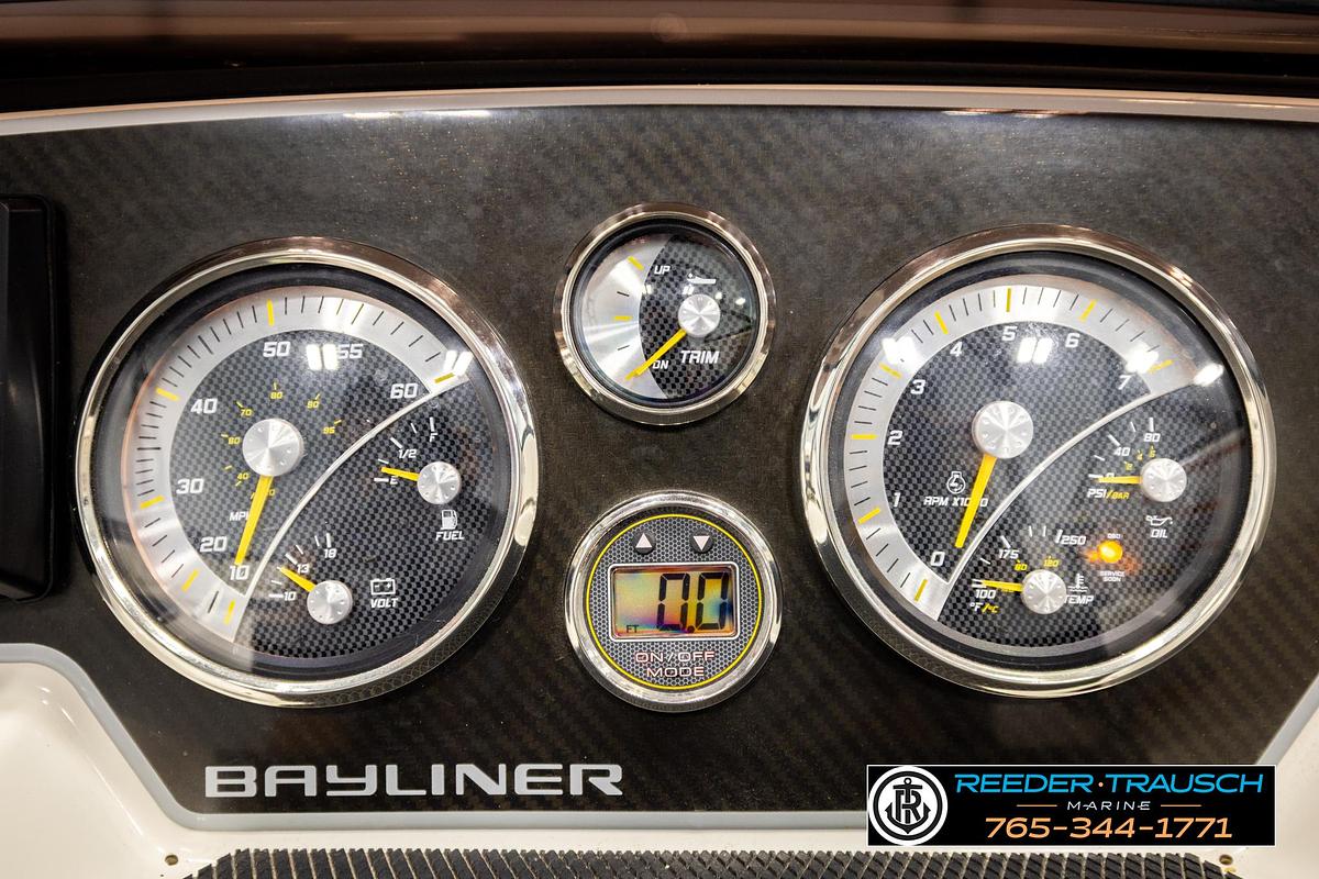 Used 2022 Bayliner DX 2250