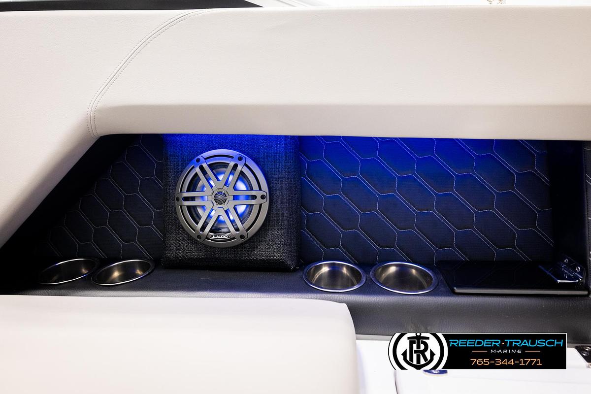 Used 2024 Four Winns H4